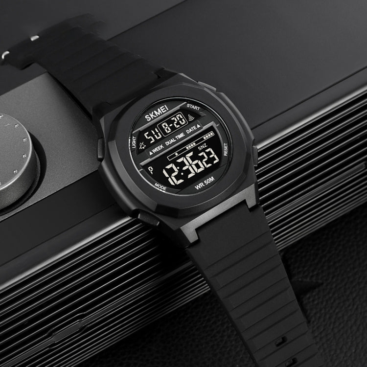 skmei-1821-stainless-steel-buckle-silicone-strap-electronic-watcharmy-green
